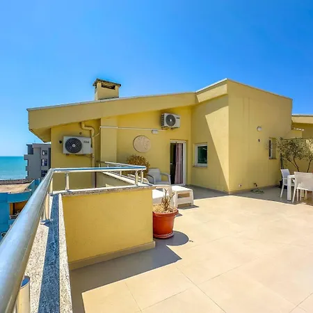 210 Grand Terrace Sun & Sea Breeze * Durrës