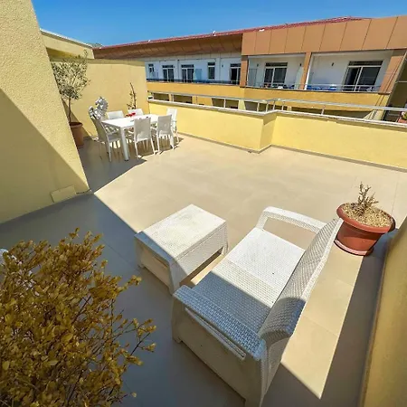 210 Grand Terrace Sun & Sea Breeze