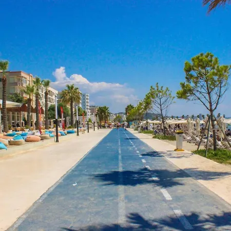 210 Grand Terrace Sun & Sea Breeze Durrës