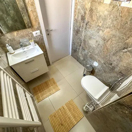 210 Grand Terrace Sun & Sea Breeze Apartment Durrës