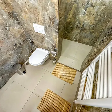 210 Grand Terrace Sun & Sea Breeze Durrës