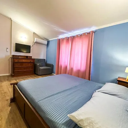 Apartment 210 Grand Terrace Sun & Sea Breeze *